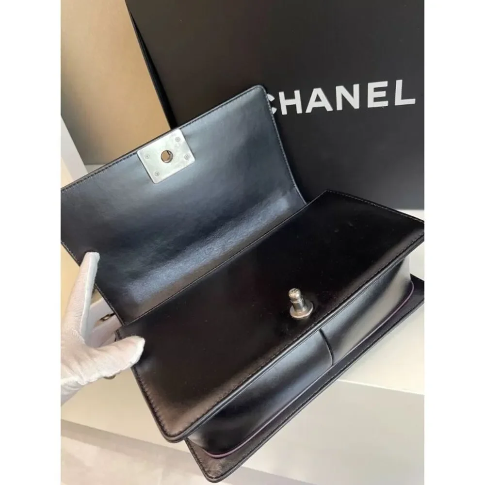 Chanel Women Pre-Loved Bag Very Good Condition